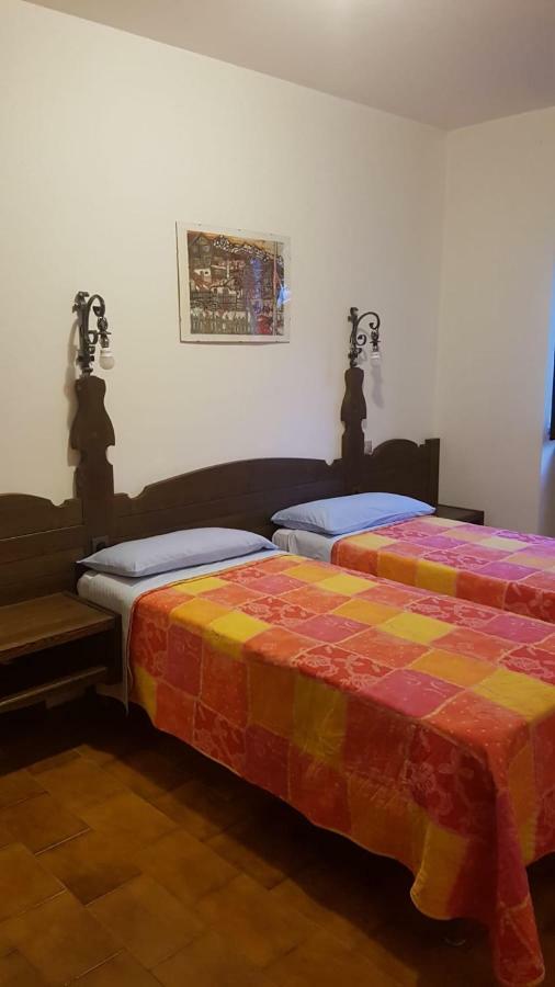 Da Boni & Luci Appartement Novate Mezzola Buitenkant foto